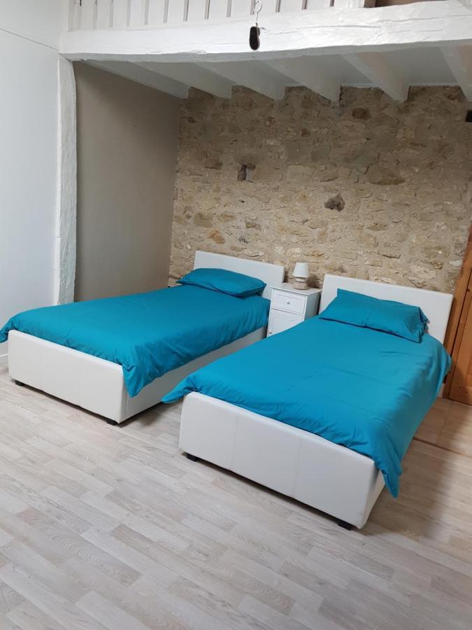 Biou Bed and Breakfast La Sauvetat-sur-Lède Exteriör bild