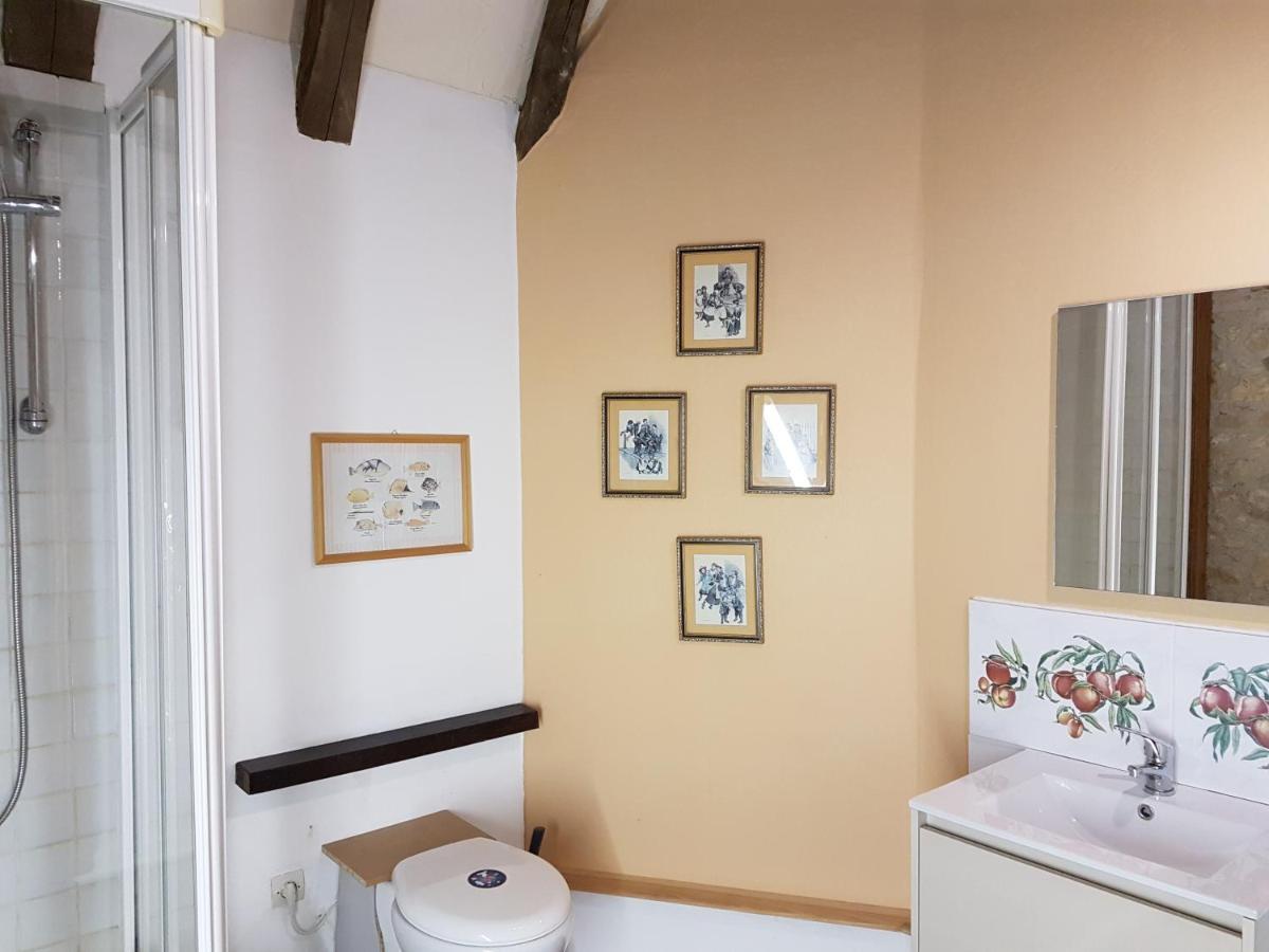 Biou Bed and Breakfast La Sauvetat-sur-Lède Exteriör bild