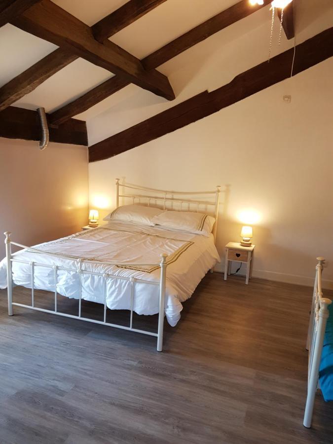 Biou Bed and Breakfast La Sauvetat-sur-Lède Exteriör bild
