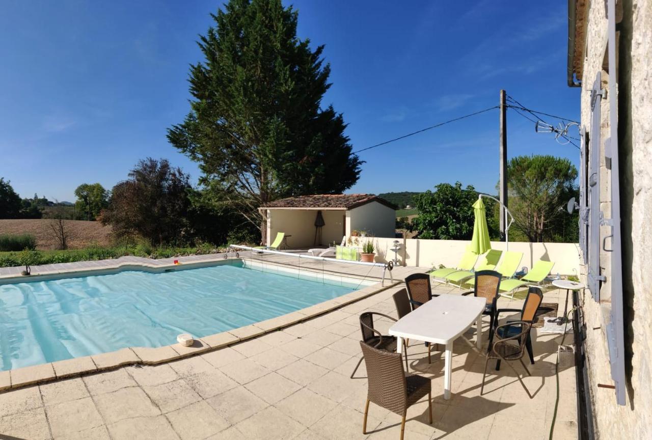 Biou Bed and Breakfast La Sauvetat-sur-Lède Exteriör bild