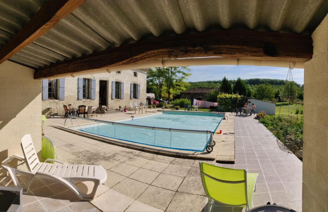 Biou Bed and Breakfast La Sauvetat-sur-Lède Exteriör bild
